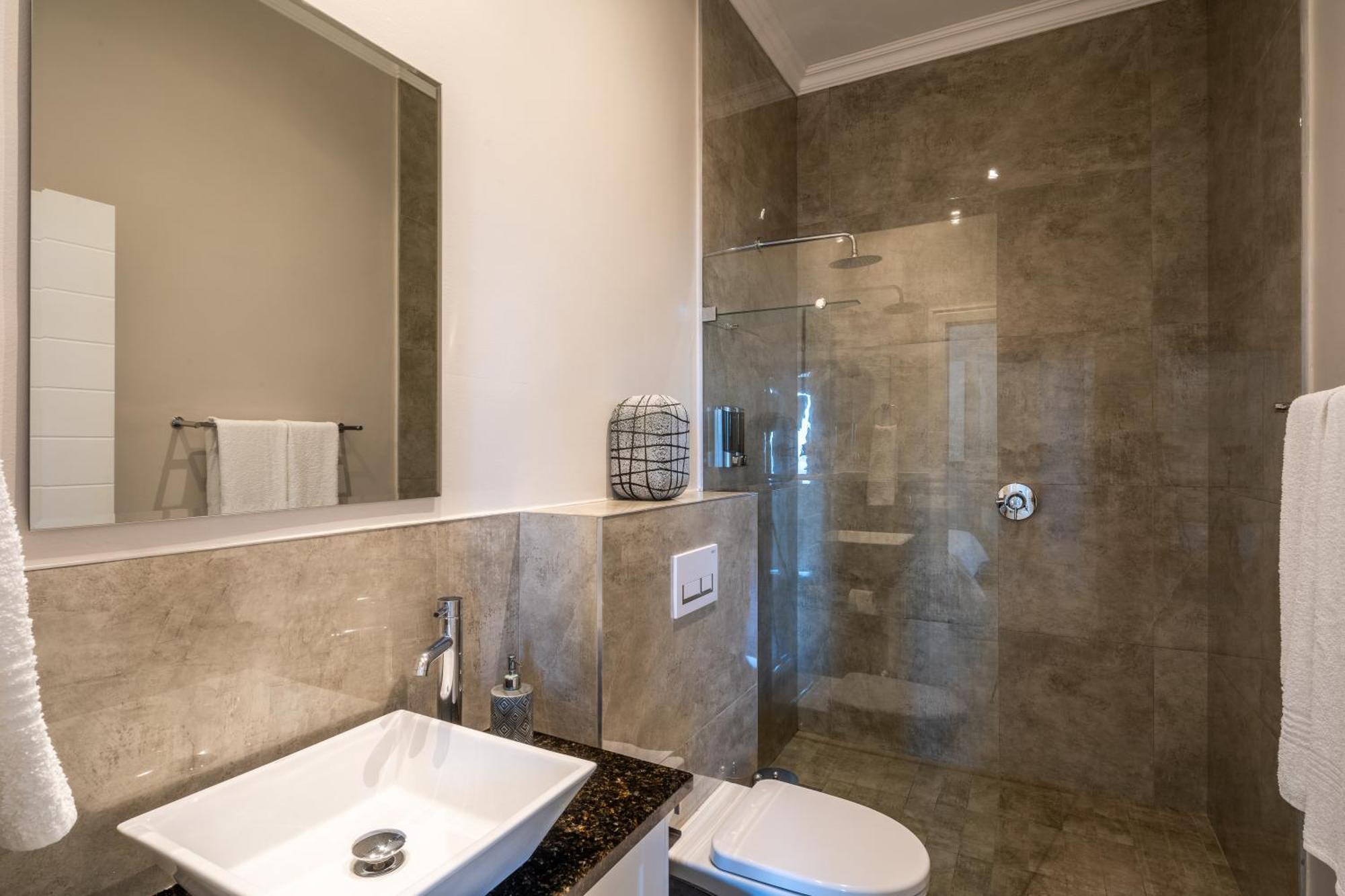 Seashore 2 Bedroom Luxury Unit - Breakwaters Haven Knysna Exterior foto