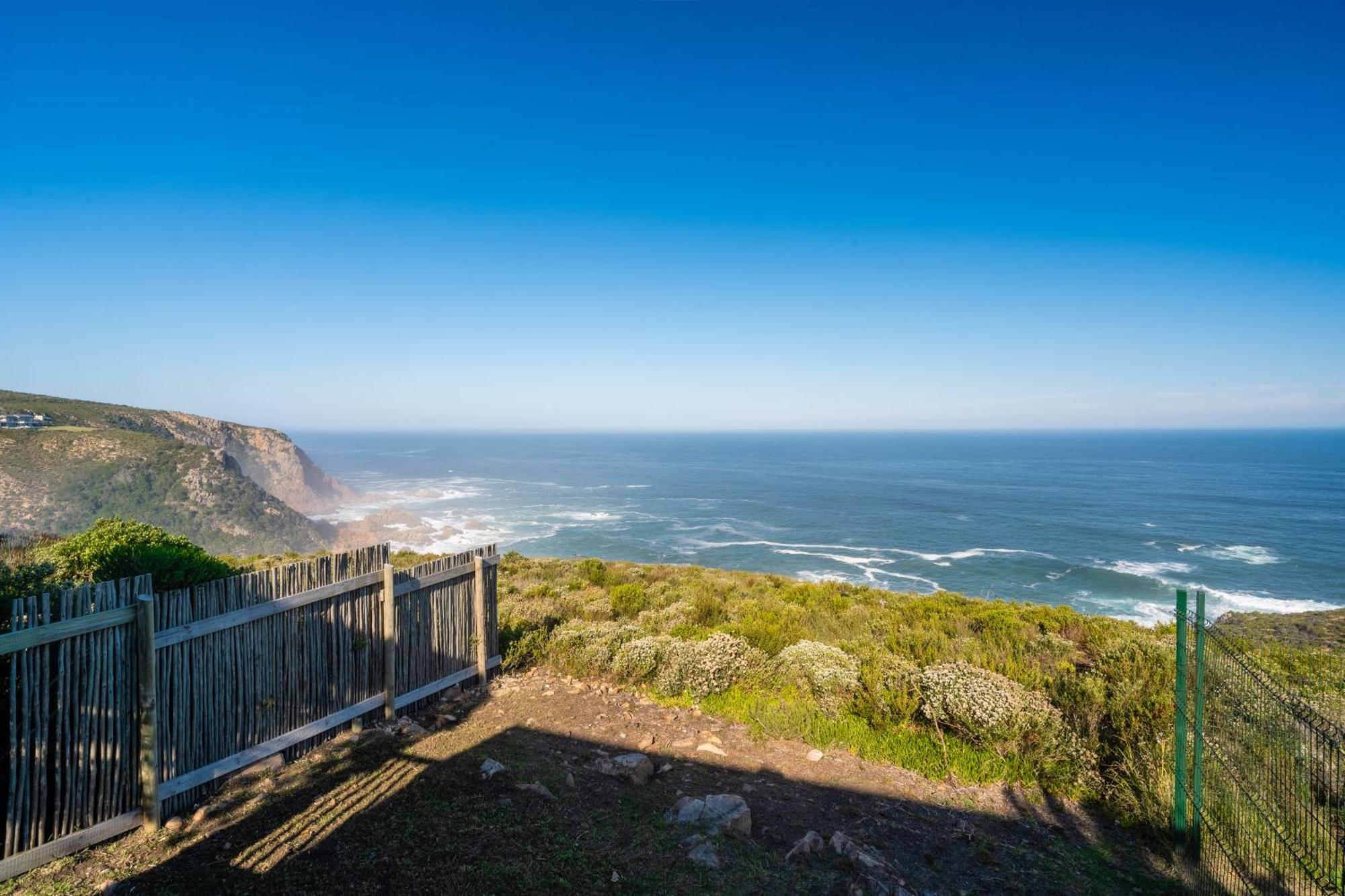 Seashore 2 Bedroom Luxury Unit - Breakwaters Haven Knysna Exterior foto